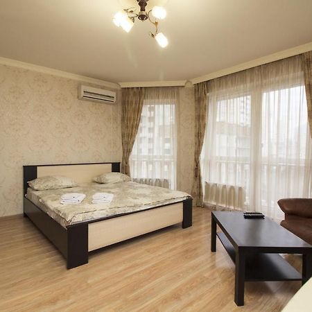 Apartment Pervomayskaya 15 П'ятигорськ Екстер'єр фото